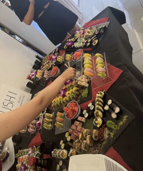 Catering sushi na imprezę, wesele - stół sushi - YOKI sushi