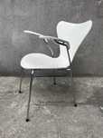Skandynawskie krzesło Arne Jacobsen dla Fritz Hansen lara 90 vintage