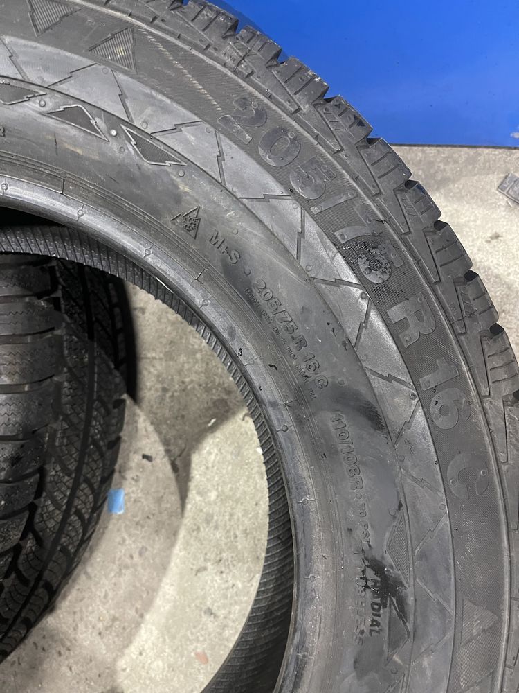 Continental 205/75r16c резина  шини нові склад зима