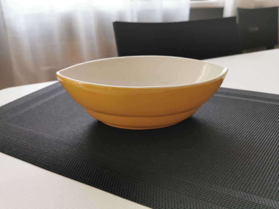 Pojemnik ozdobny na akcesoria łazienkowe