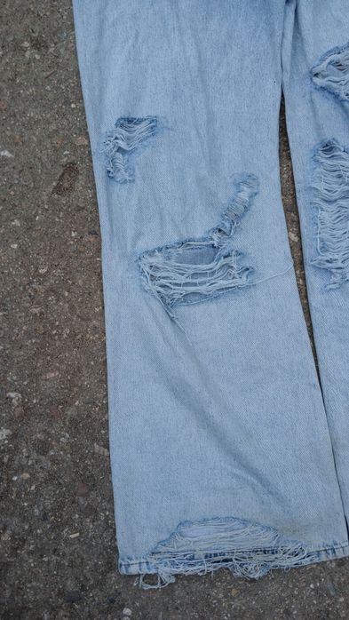 baggy niebieskie dzinsy jeans baggy oversize vetements y2k distressed
