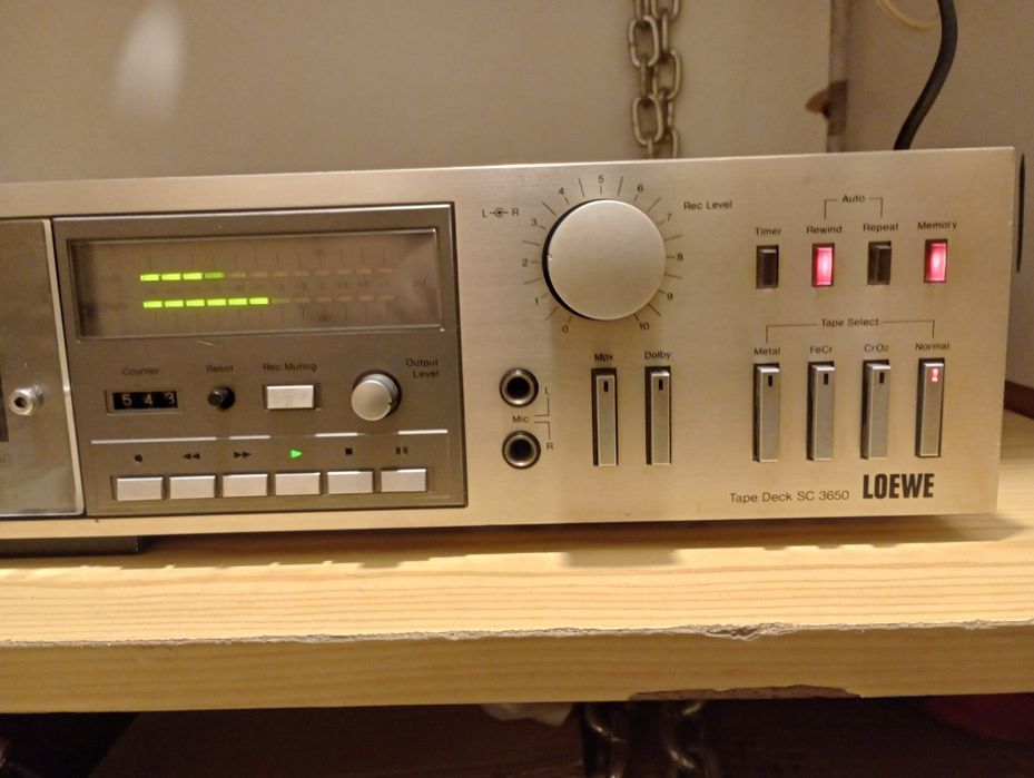 Magnetofon deck Loewe SC 3650 bardzo ładny stan tanio.