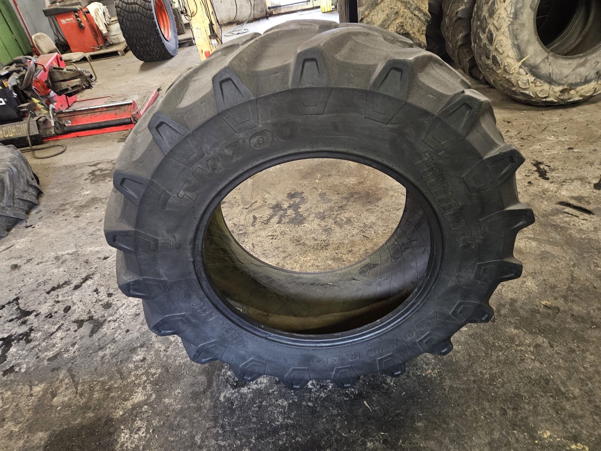 Opona rolnicza 480/70R30 Trelleborg