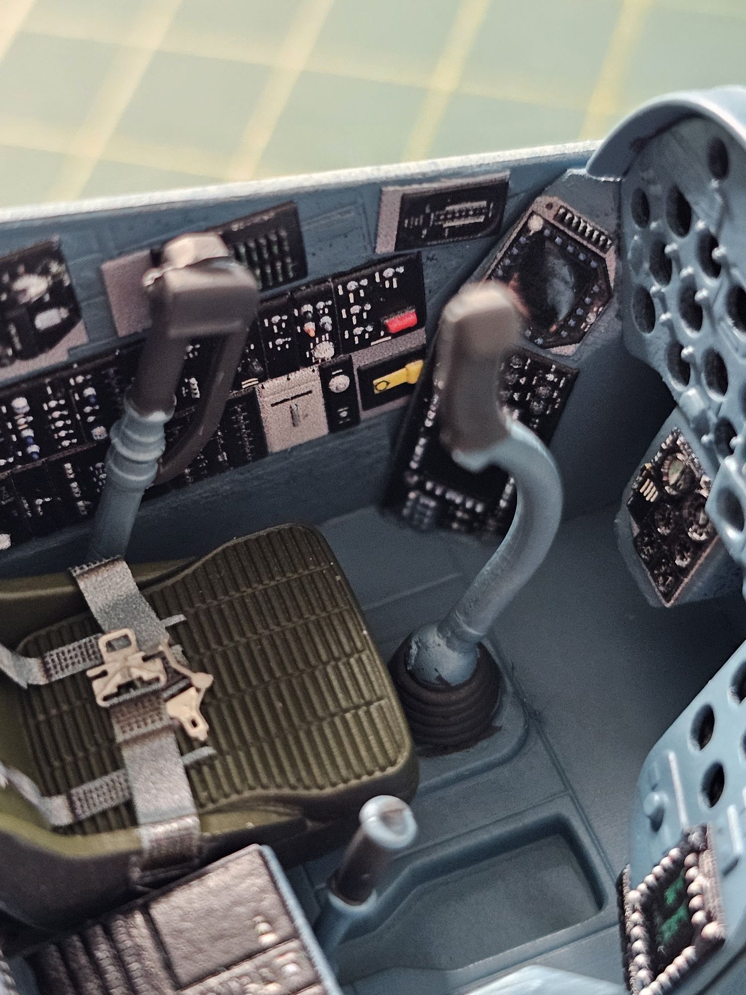 Мі-24B 1:35 Trumpeter