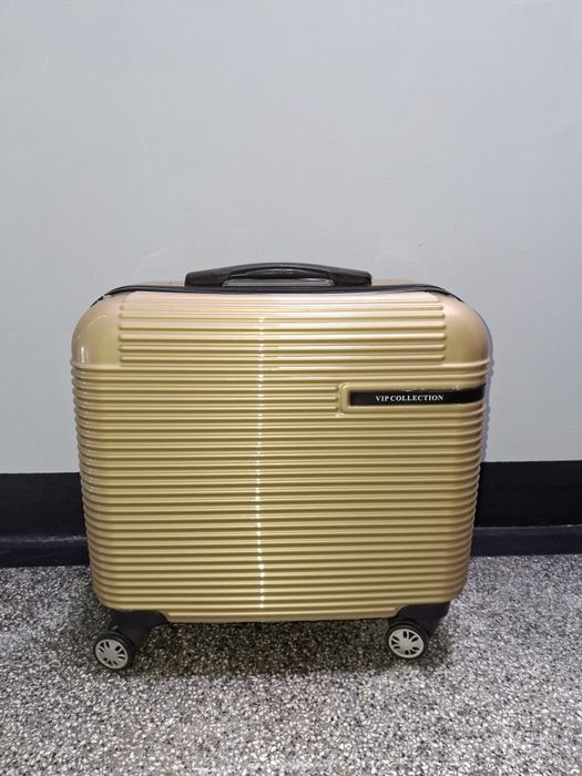 Walizka VIP Collection kabinowa