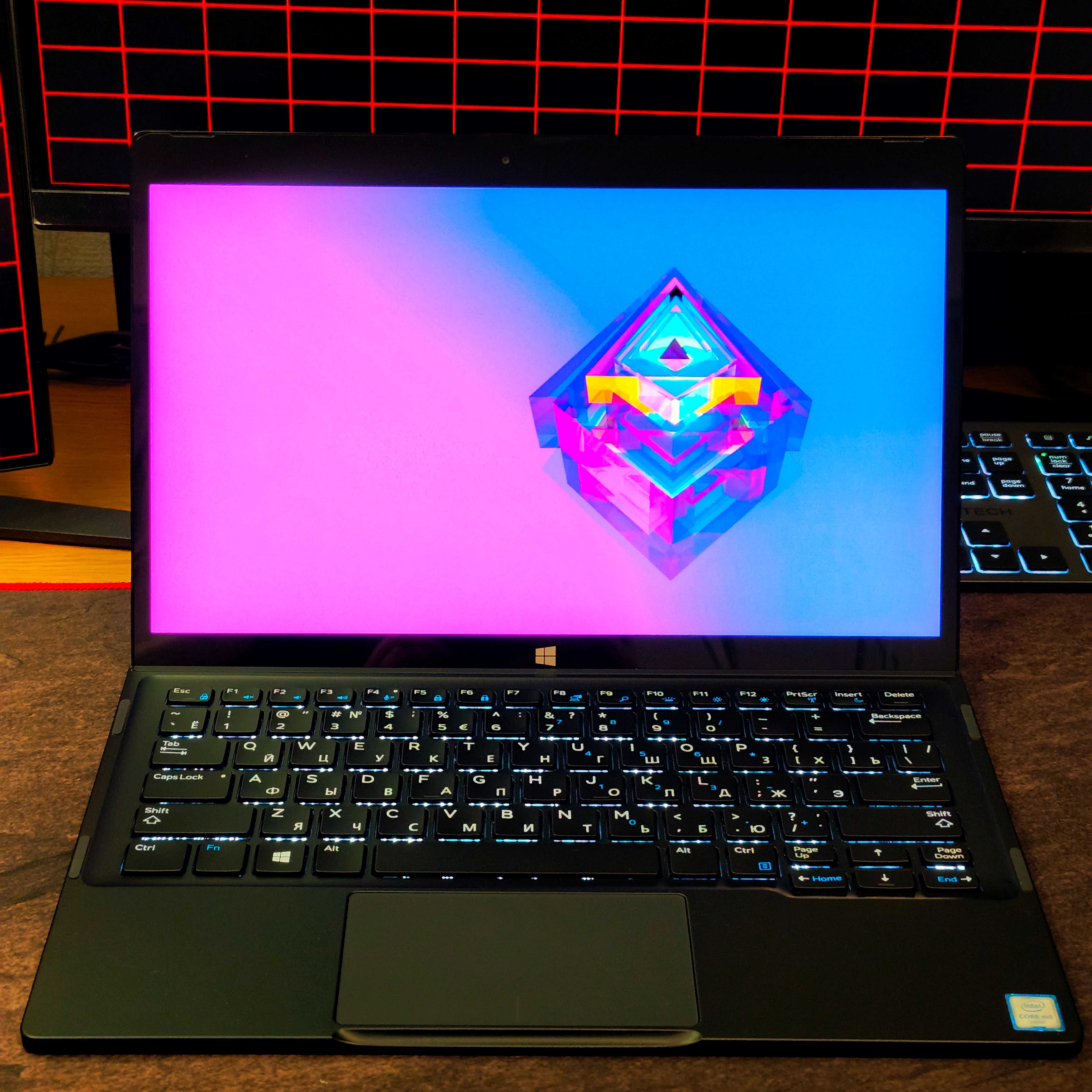 Dell XPS 9250 4K (3840x2160) IPS сенсорний ноутбук-трансформер 8/256GB