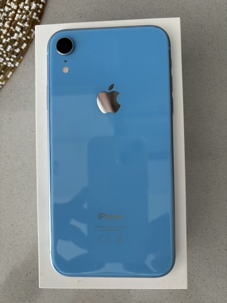 Iphone XR impecavel cor azul