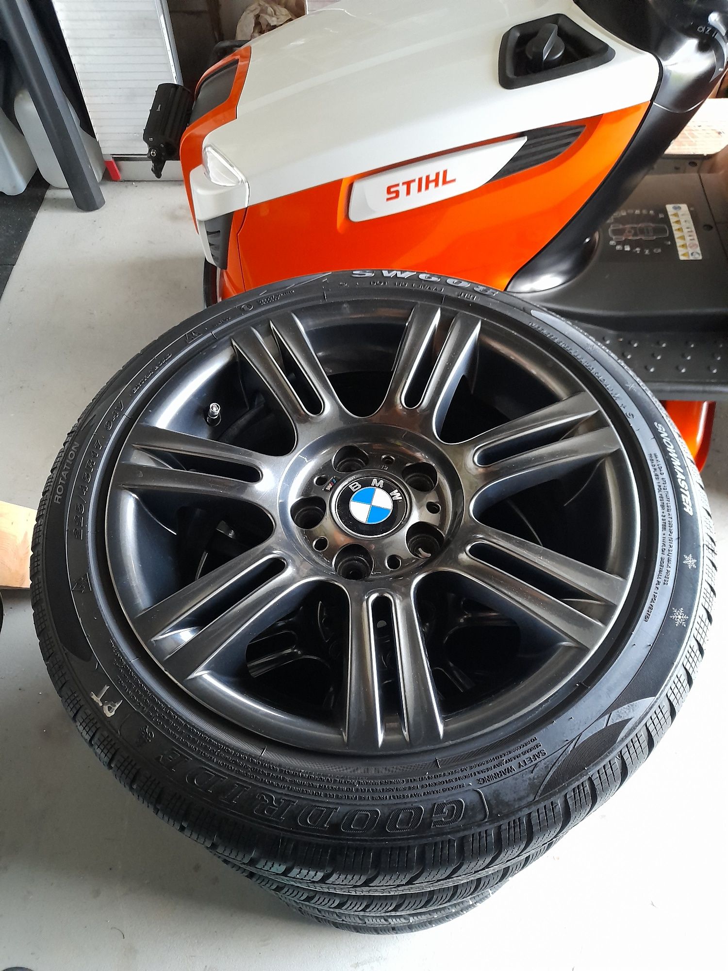 Komplet 4 felg, felgi z Oponami 225/45/R17 Bmw 3 Mpakiet styling 194