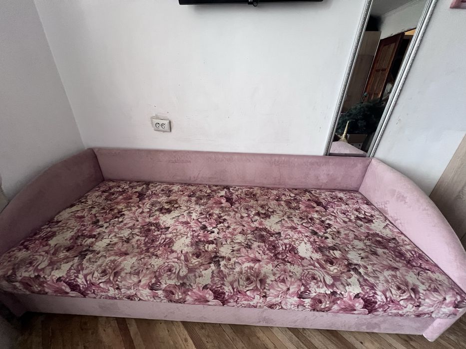 Диван ліжко софа