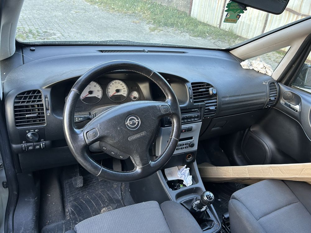 Opel zafira A Peças