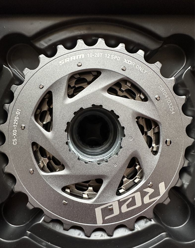 Nowa kaseta Sram RED AXS AM CS XG-1290 D1 10-28T 12rz