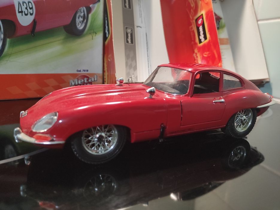 1/18 Jaguar e coupé Burago kit carro coleção miniatura