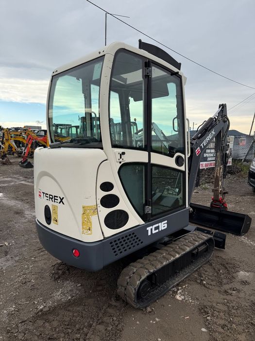 Terex Tc16  Minikoparka Terex Tc16 2012r  stan bdb Mini koparka
