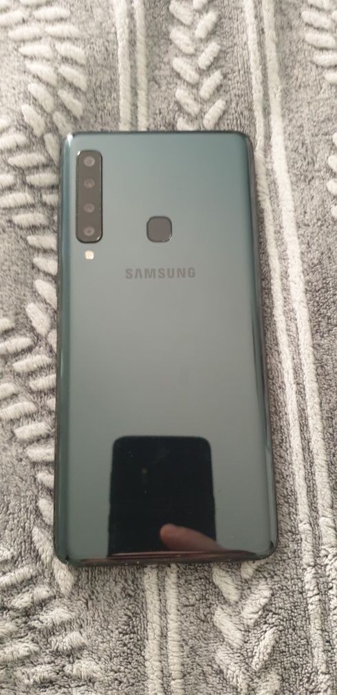 Samsung A9 (2018)