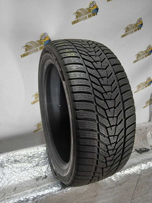 Шини Hankook 235/45R18. 1шт. Зима Розпаровка 2020р.(636)