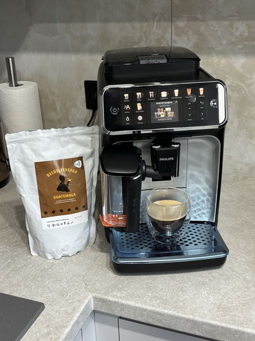 Кавоварка philips late go 5500