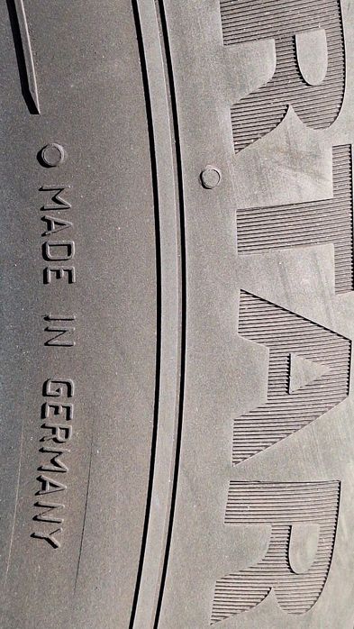 195/65/15.  З дисками  Skoda.