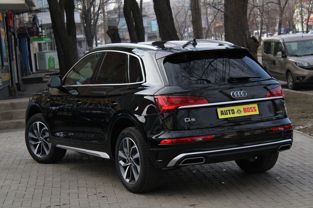 Audi Q5 2023 нове авто