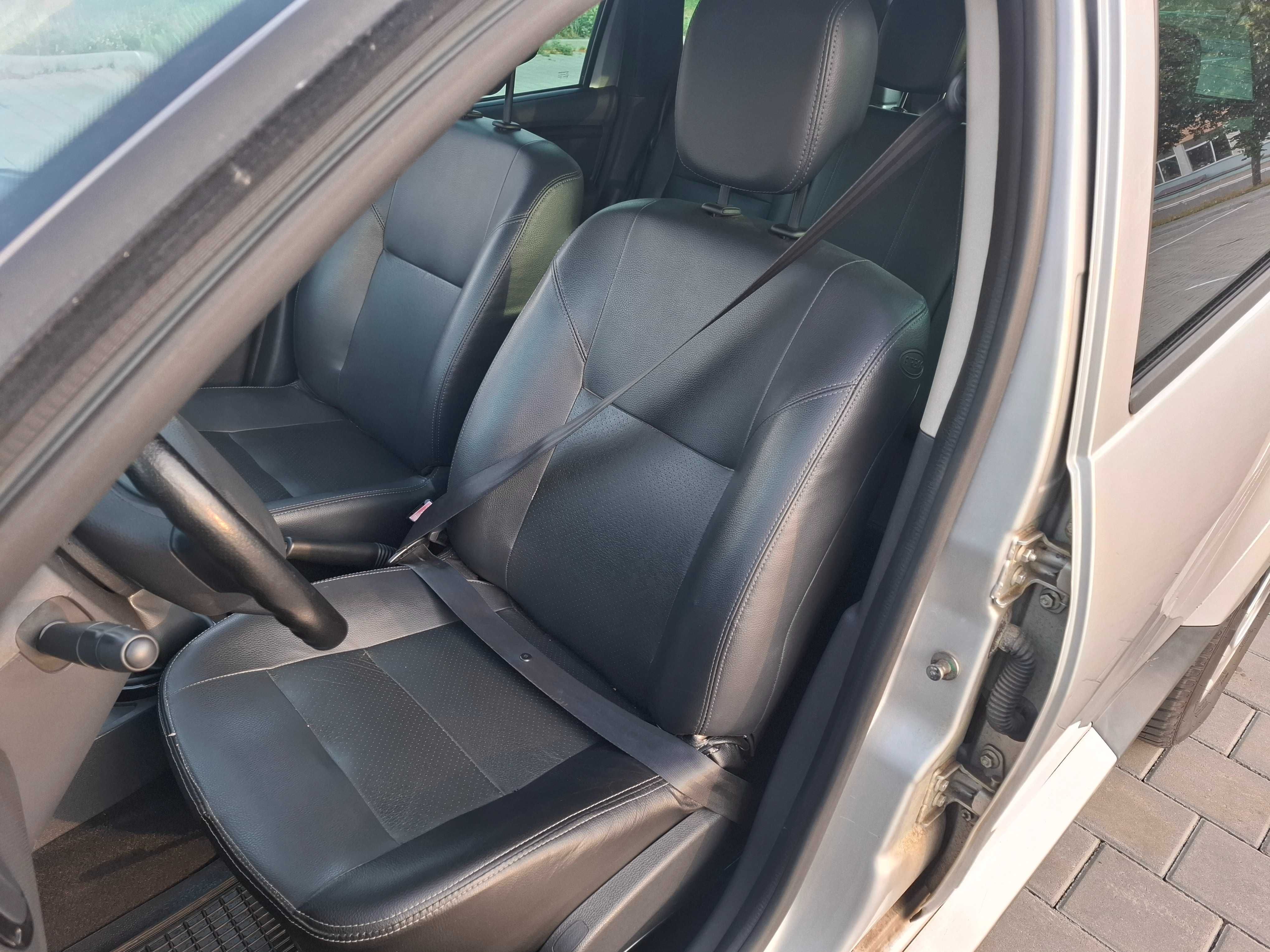 Renault (Dacia) Duster 1.6 2010 р.в.
