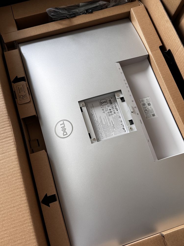 Monitor Dell UltraSharp 27 4k usb-c hub