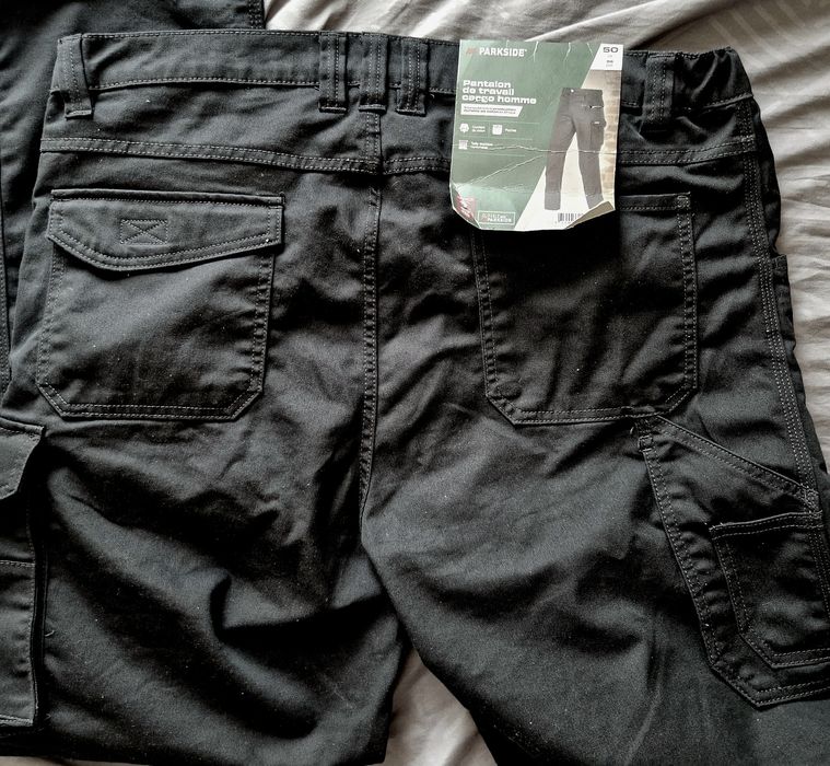 Calças de ganga de trabalho novas xxl
Serviços
Caçá
Pesca
novas a estr