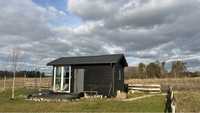 Domek do wynajecia. TinyHouse na mazurskiej wsi.