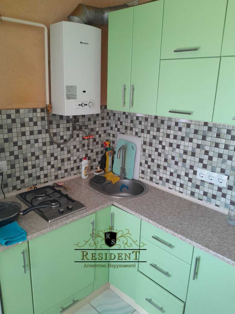 Продам 1 к квартиру у Індустріальному районі