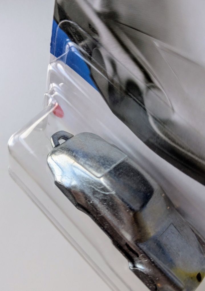 Брелок Порше Хот Вілс Hot Wheels Porsche 911 Keychain