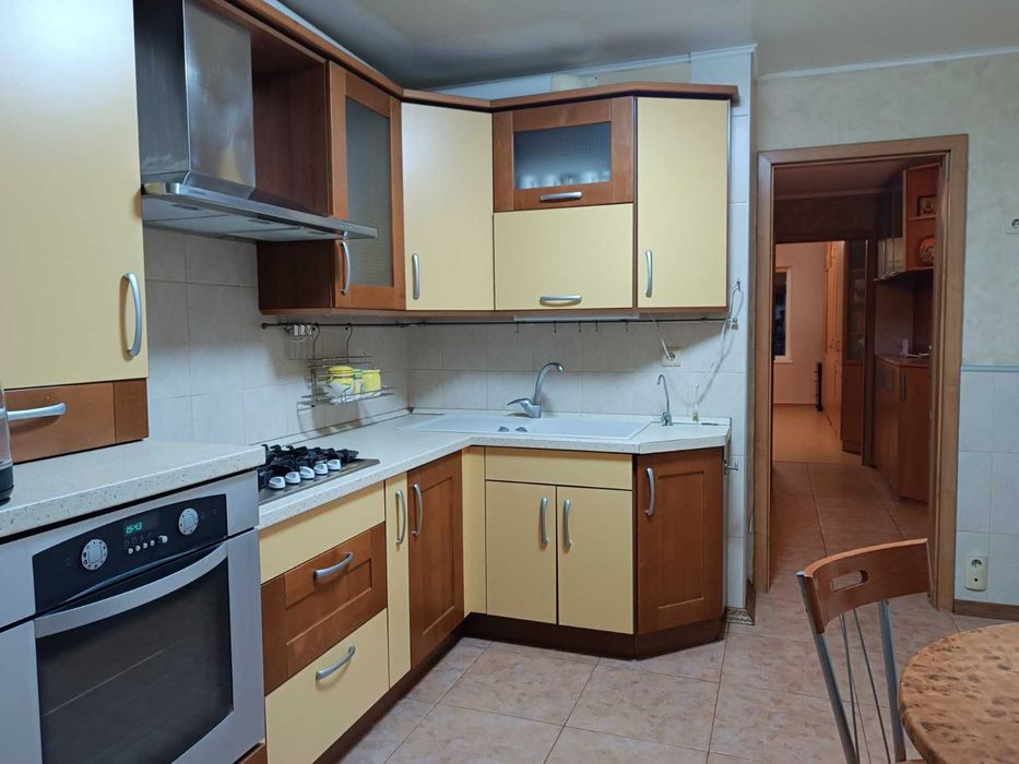 Троєщина, оренда 3-к кв-ра, цегла, 70 м, все окремо, газ, єврорем