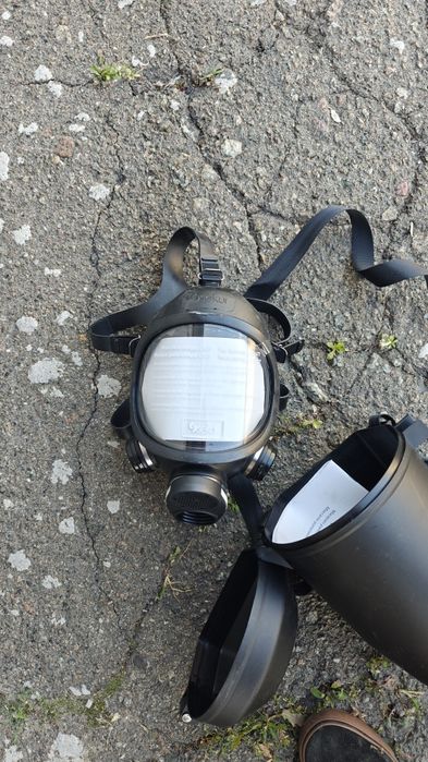 Продам протигаз sekur c 607