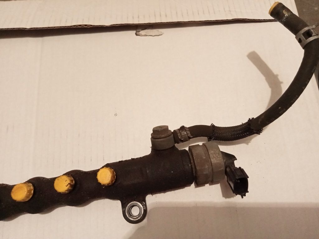 Listwa Paliwowa RAV4 2.0 D4D