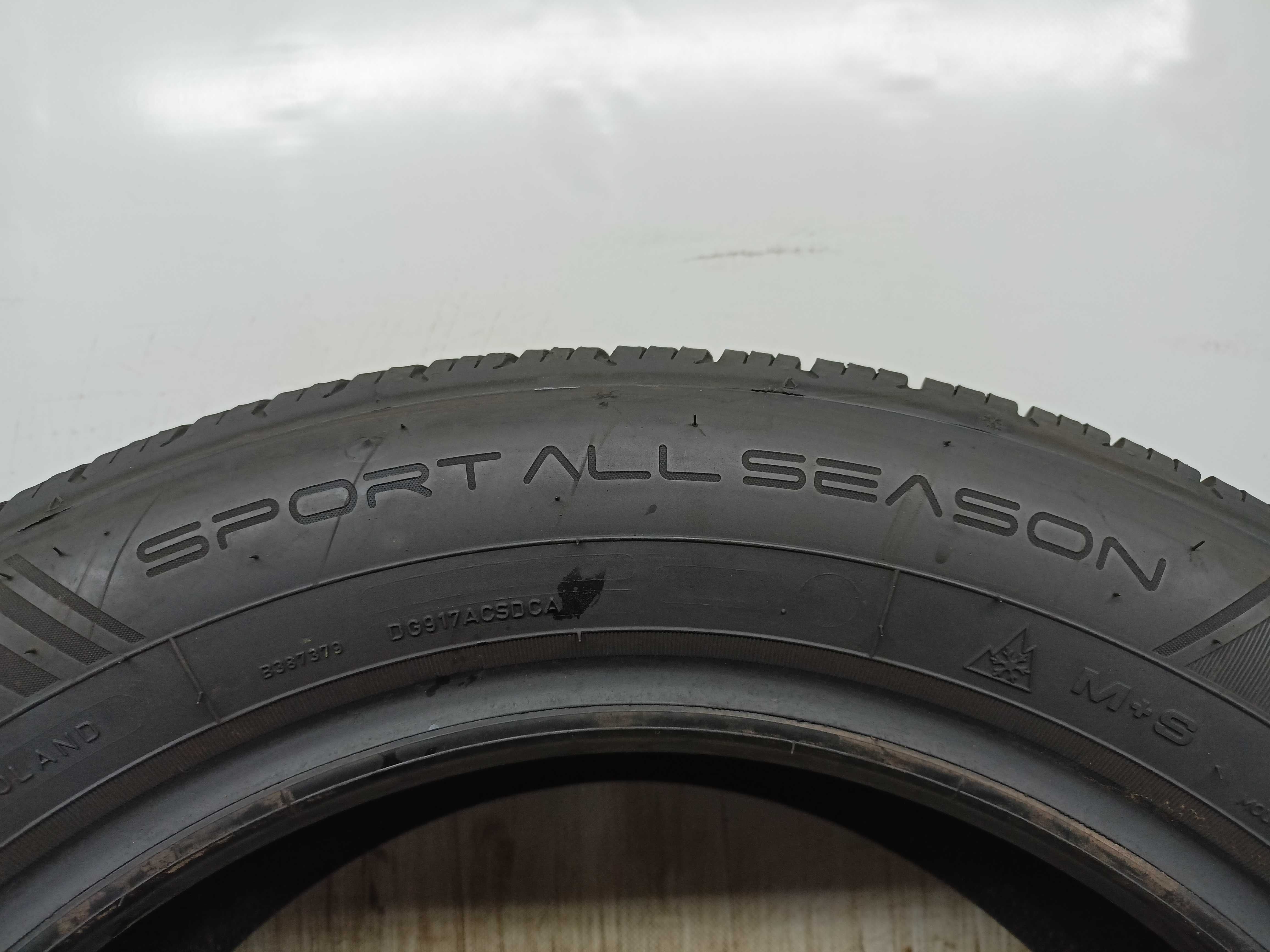 Dunlop Winter Sport 5 205/55/16 21r. 97H 8,8mm J.NOWA (1913)