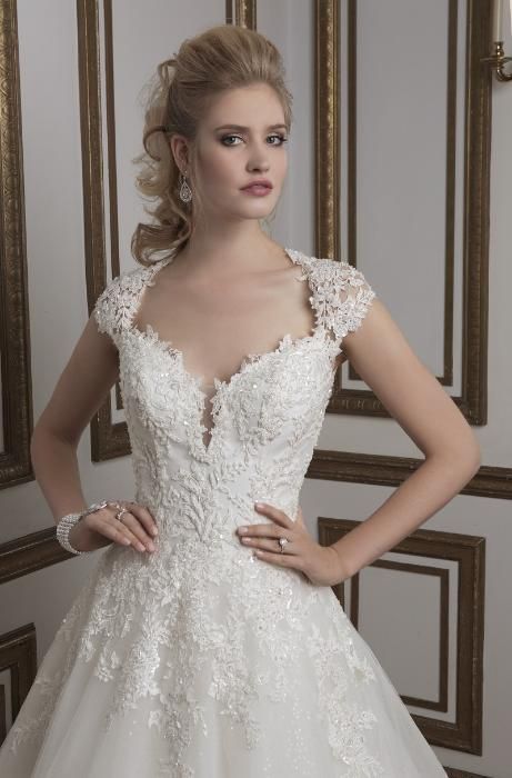 Sprzedam suknię ślubną z kolekcji Justin Alexander 2016 – model 8807