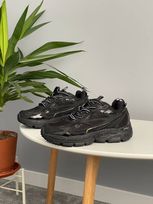 Кросівки Off-white Be Right Back black/Grey чорні