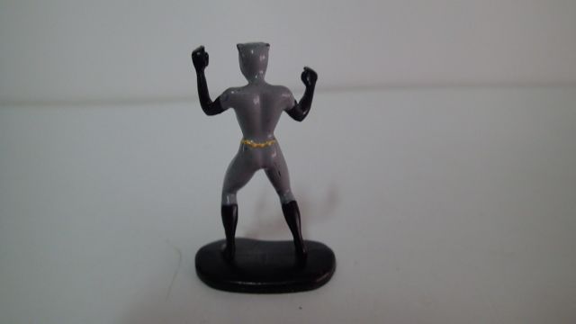 Boneco em chumbo "Batman" e "Batgirl"