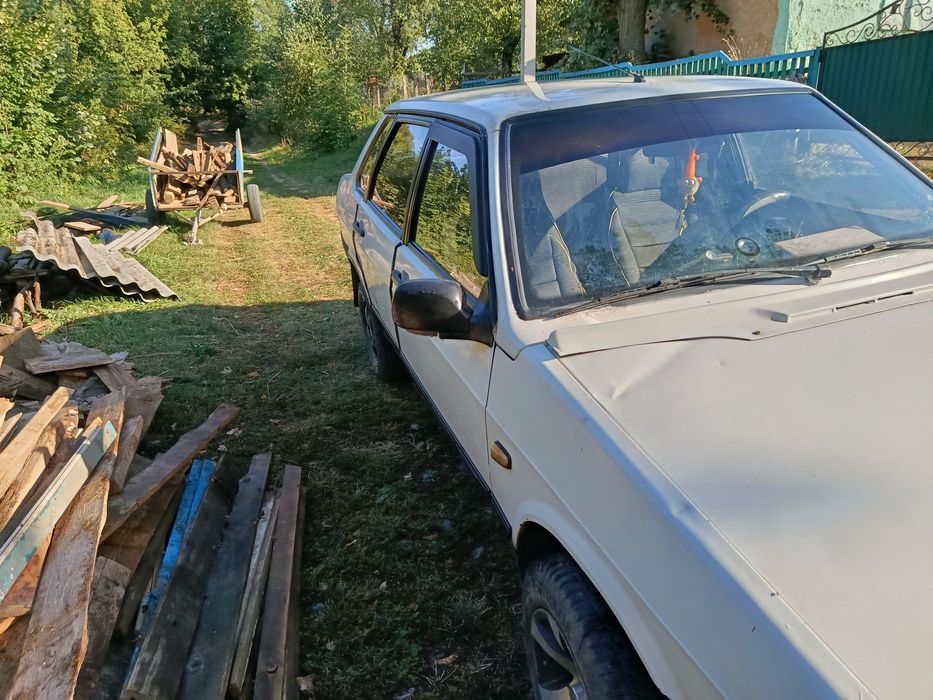 Продам ваз 21099