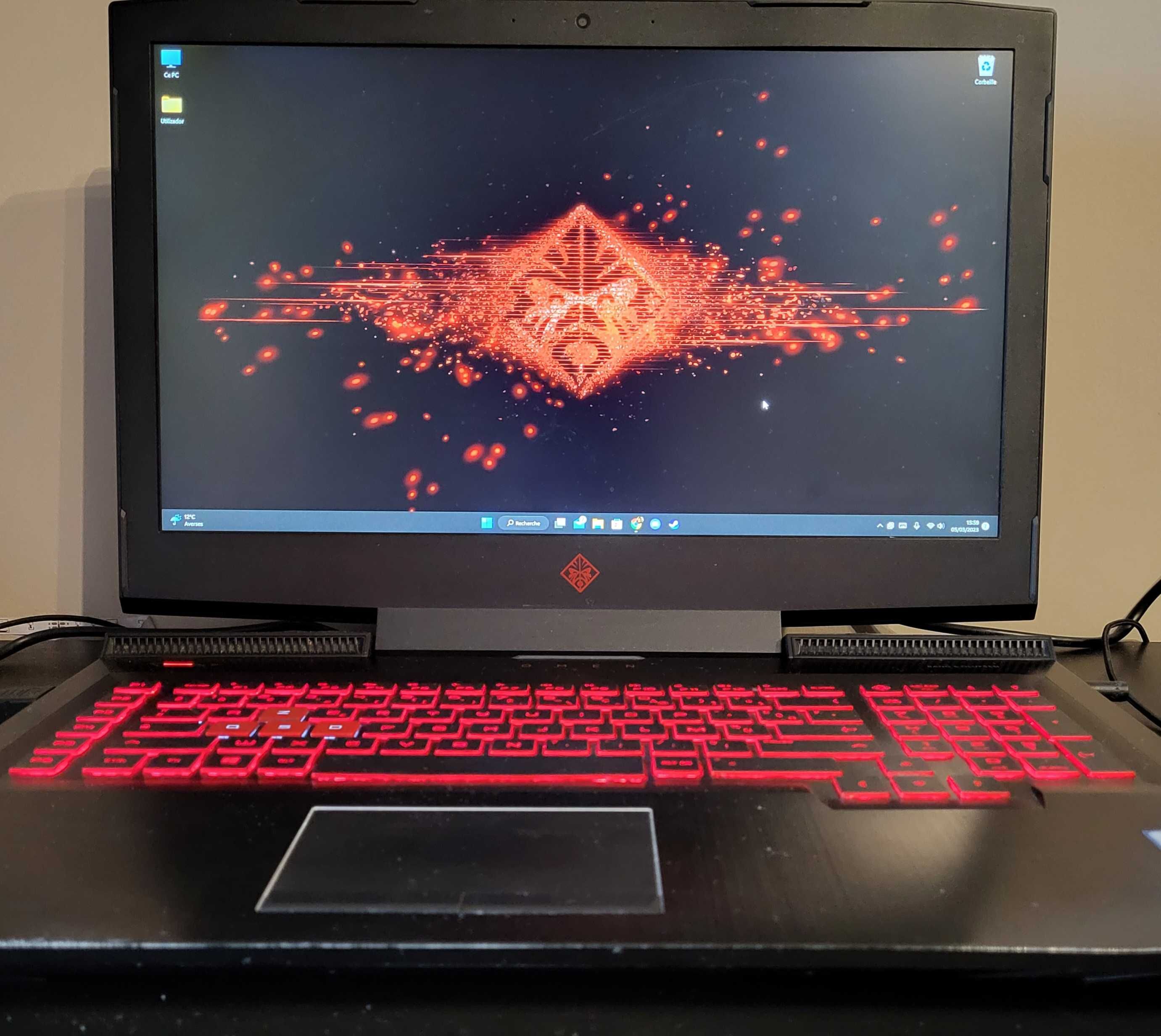 Vendo computador OMEN BY HP LAPTOP 17 AN003NF