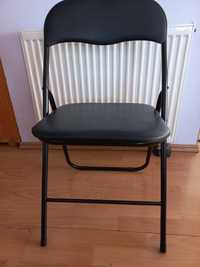 Krzesło składane czarne 4 sztuki komplet za 200 zł