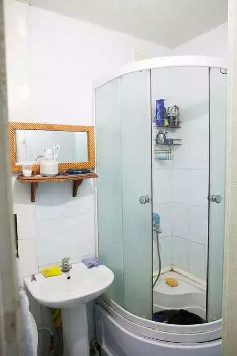 Продається однокімнатна малогабаритна квартира, р-н Шкільний