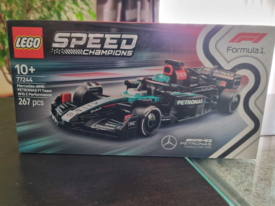 Lego 77244 - Speed Champions - Carro de Corrida Mercedes-AMG F1 W15