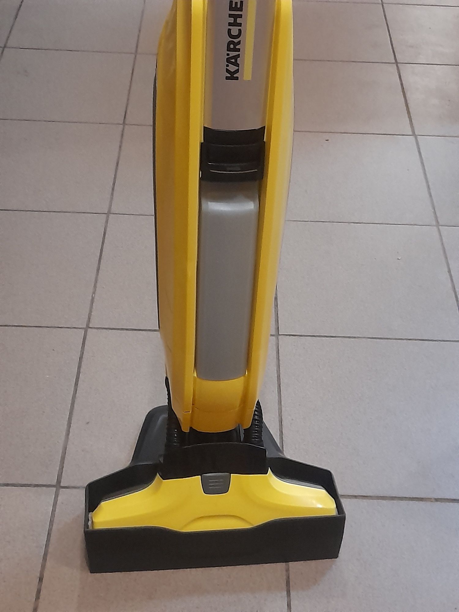 Миючий пилесос *Karcher FC-5*