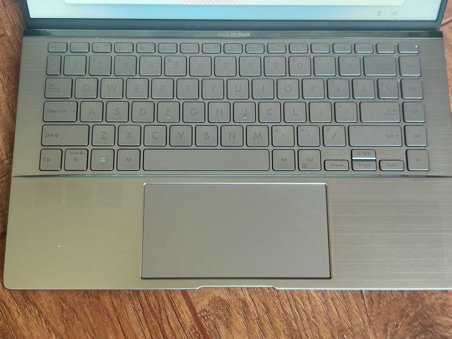 Asus Zenbook UX434IQ - Ryzen 5 4500U, SSD 512GB, 8GB, nVidia MX350