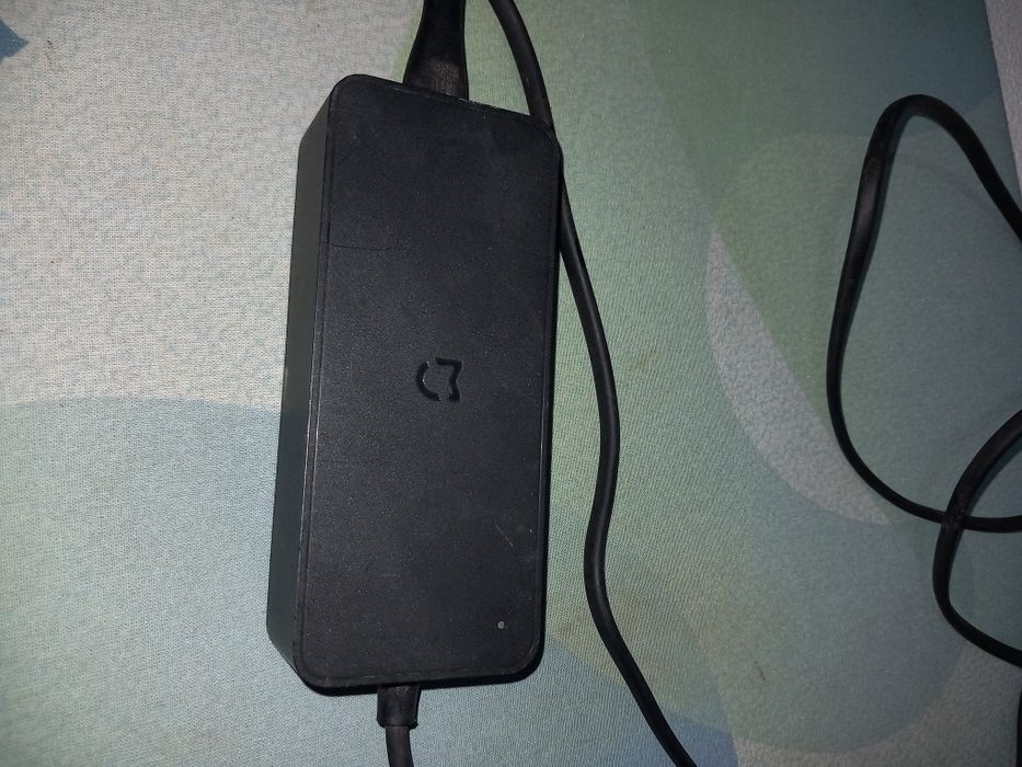 Carregador de trotineta  eléctrica