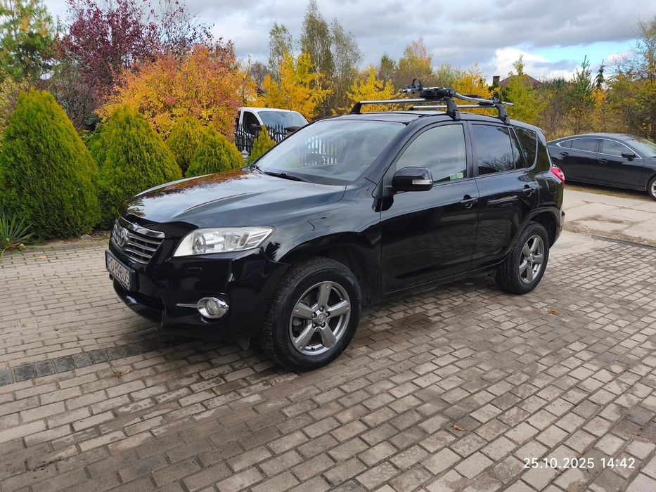 Toyota Rav 4 Salon automat 4x4 benzyna