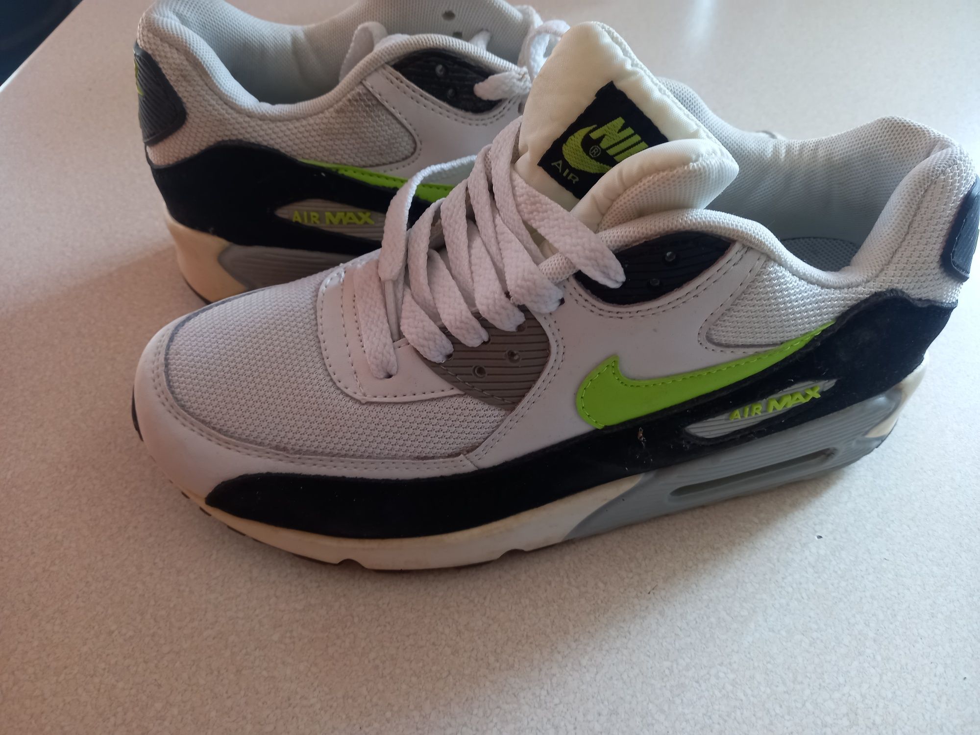Buty Nike Air Max 40-41