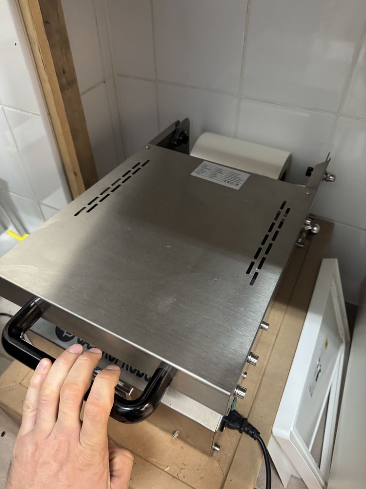 Zgrzewarka do tacek catering 227x178mm