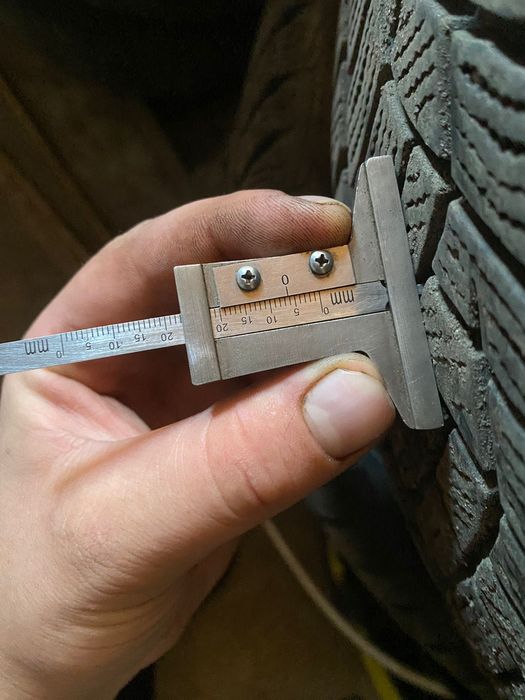 Шини good year 45\235r18