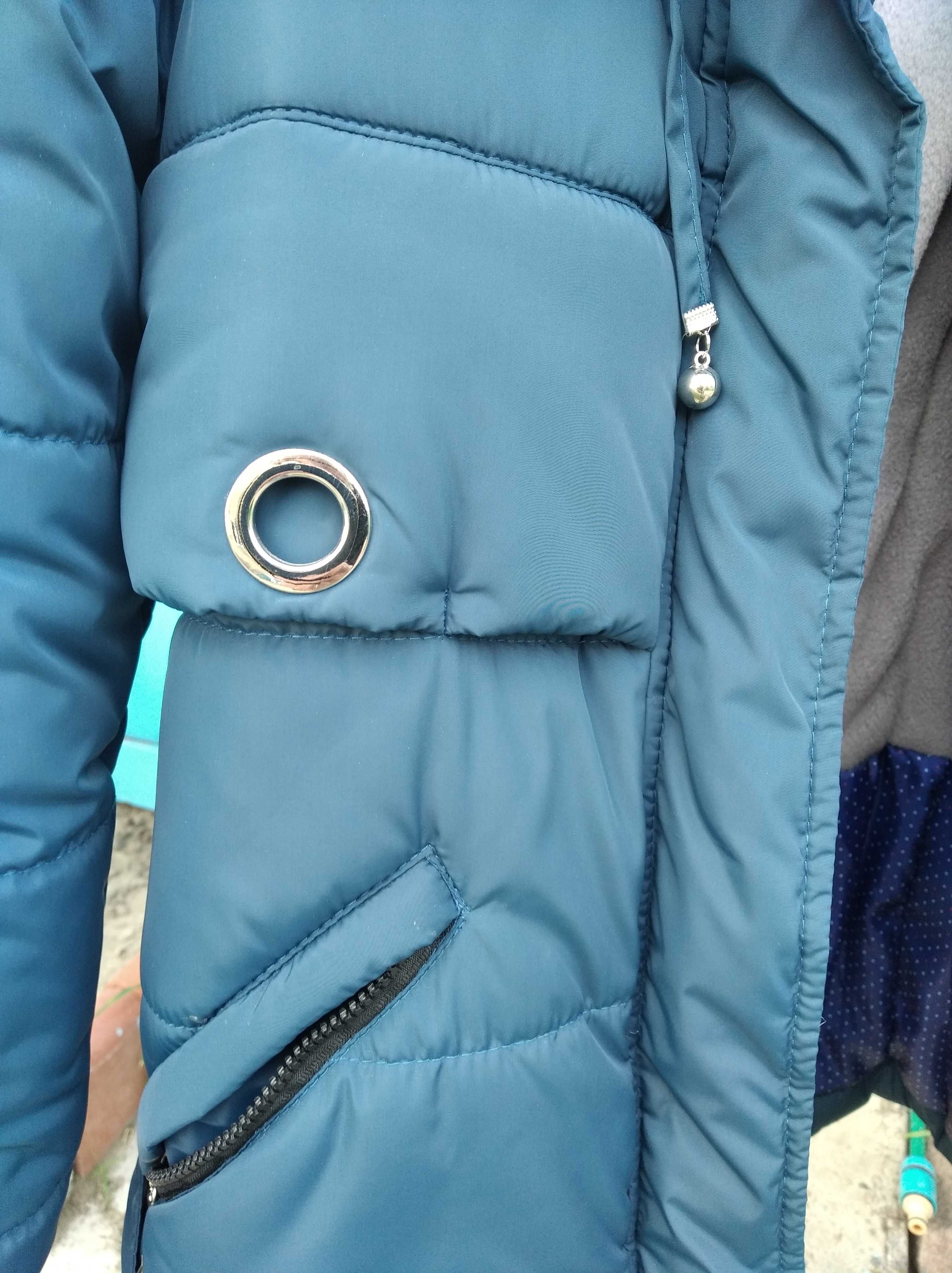 Зимняя куртка, пальто на девочку подростка