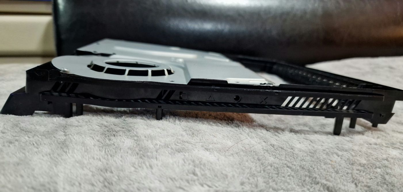 PS4 Slim - Carcaça Original