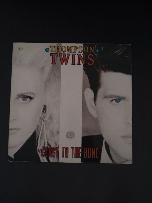 Thompson twins - close to the bone